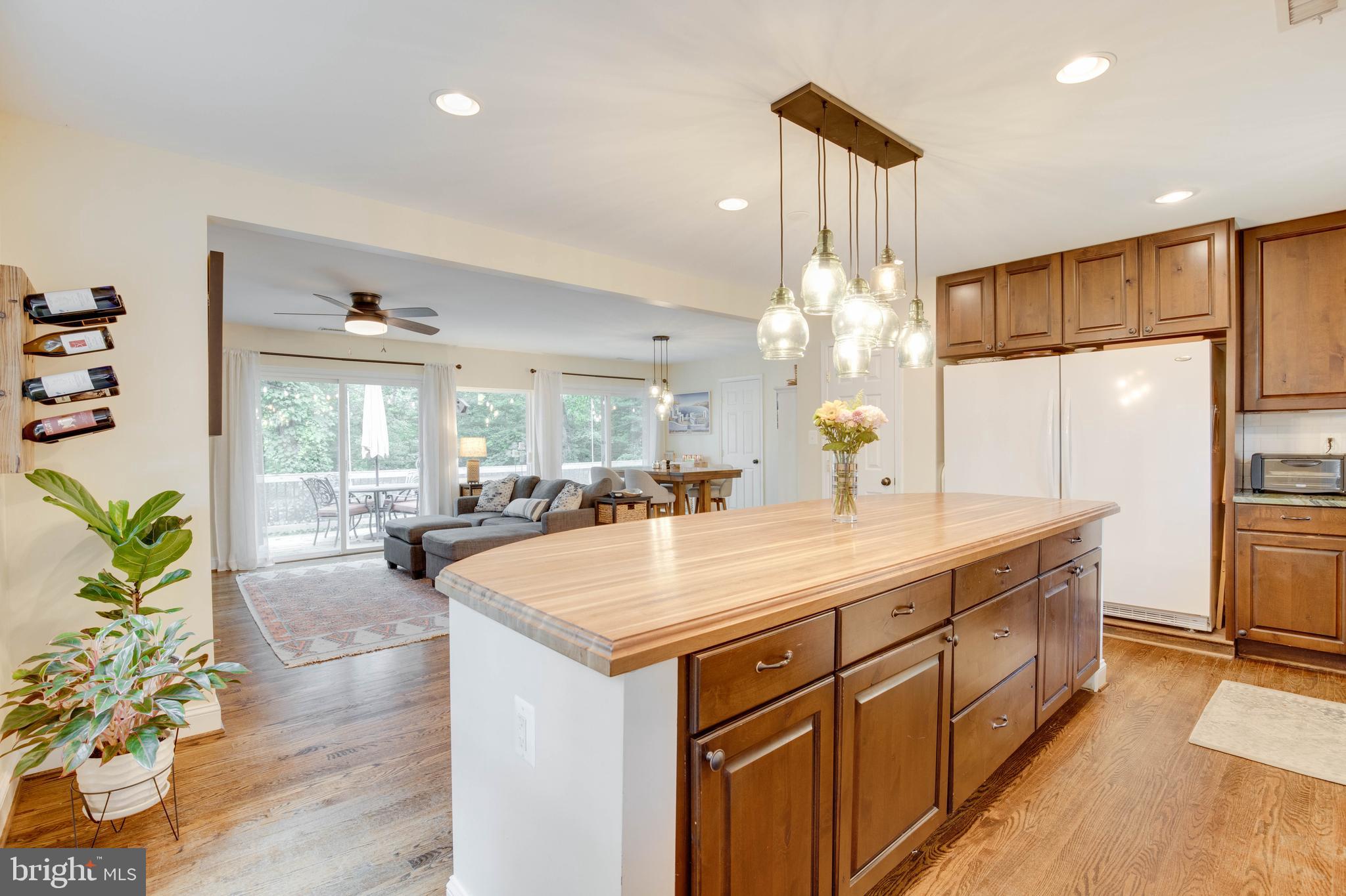 52 Holly Road Severna Park, MD 21146 - Photo 17 of 48 16