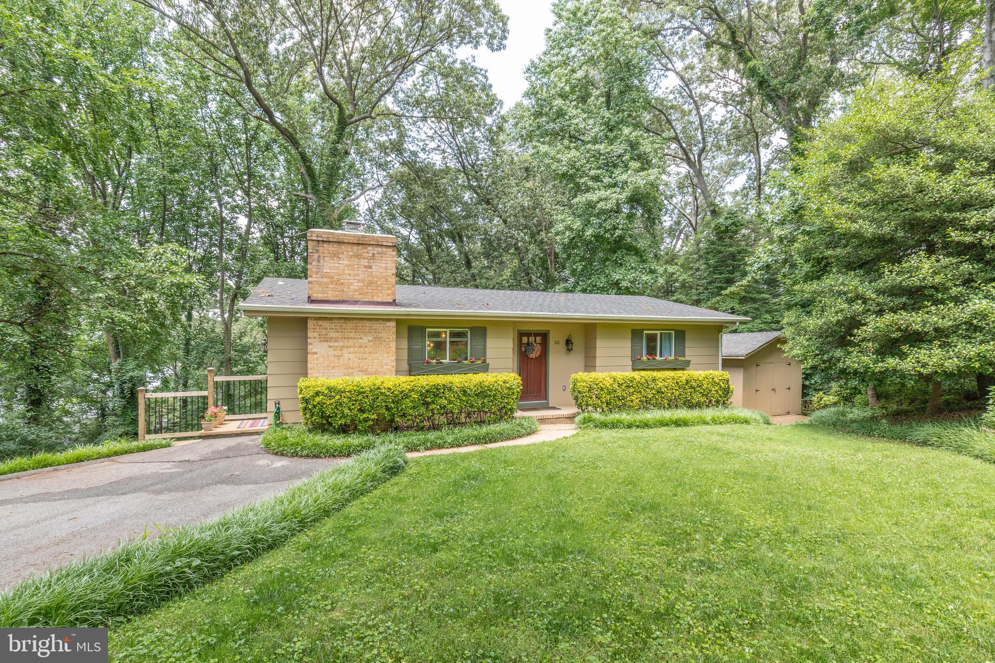 52 Holly Road Severna Park, MD 21146 - Photo 3 of 48 3