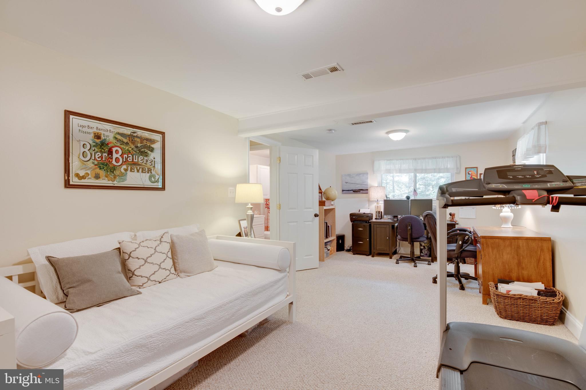 52 Holly Road Severna Park, MD 21146 - Photo 34 of 48 28