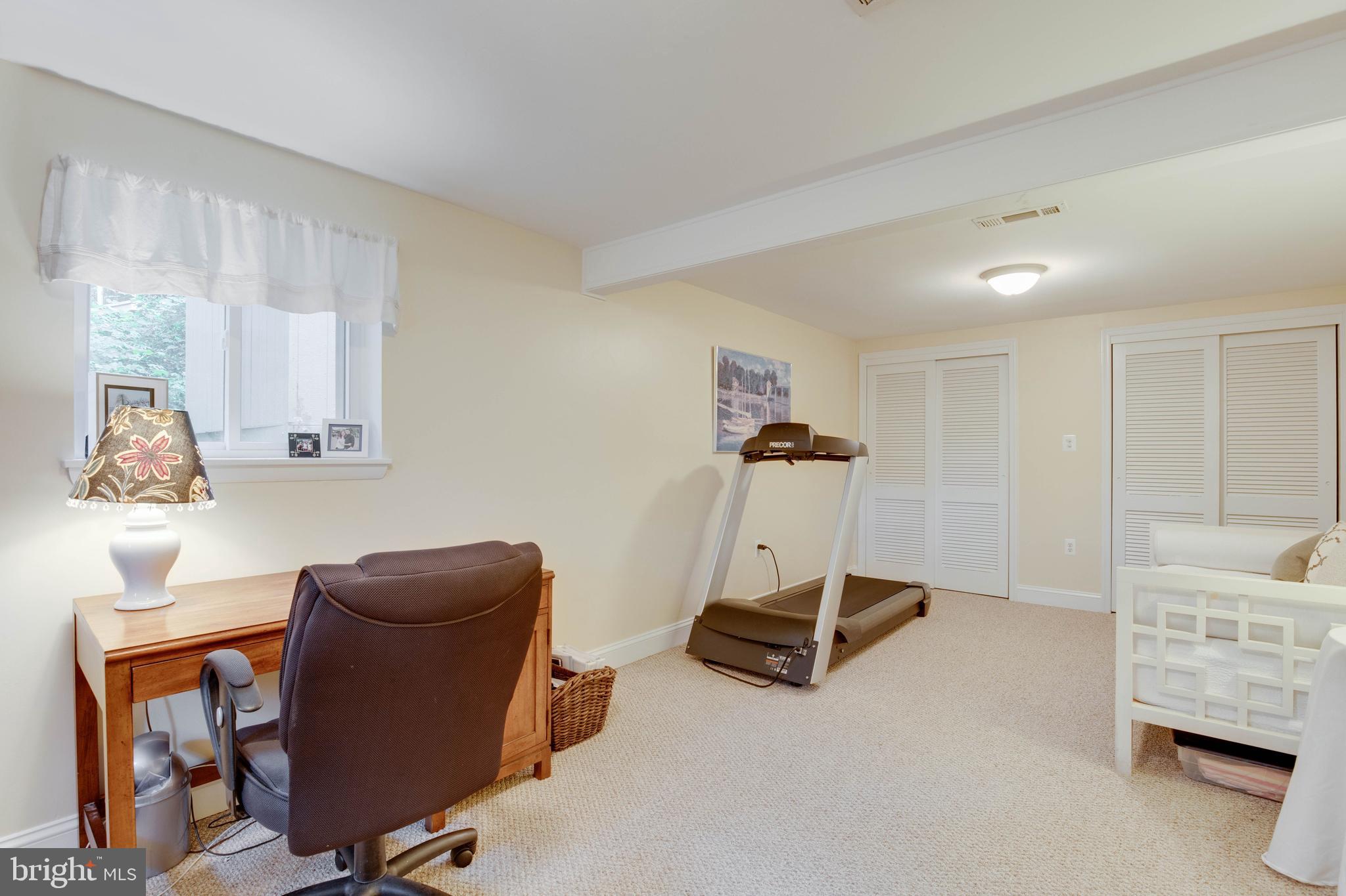 52 Holly Road Severna Park, MD 21146 - Photo 35 of 48 Gallery Image 35