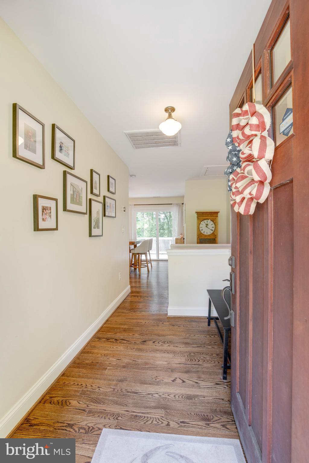 52 Holly Road Severna Park, MD 21146 - Photo 6 of 48 5