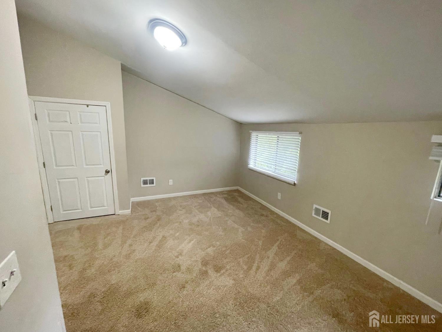 32 Athens Avenue Old Bridge, NJ 08879 - Photo 9 of 20