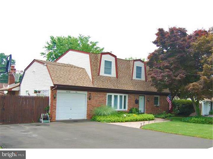 75 Heartwood Road Levittown, PA 19056 - Photo 1 of 24 Exterior Front