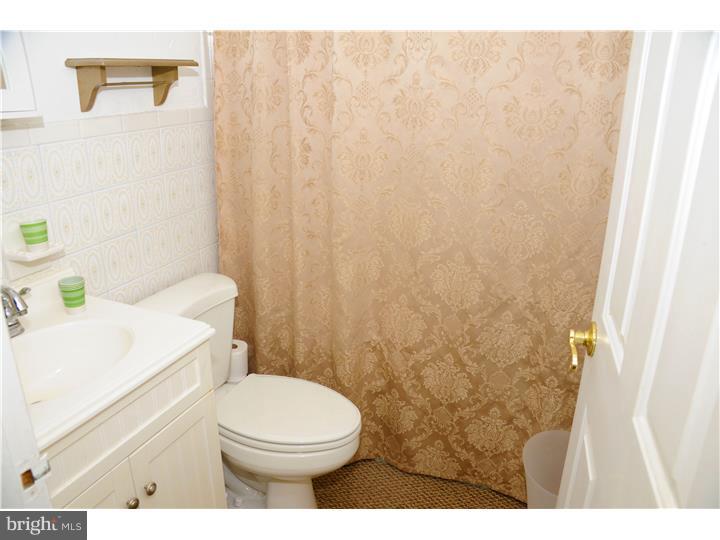 75 Heartwood Road Levittown, PA 19056 - Photo 17 of 24 Bathroom