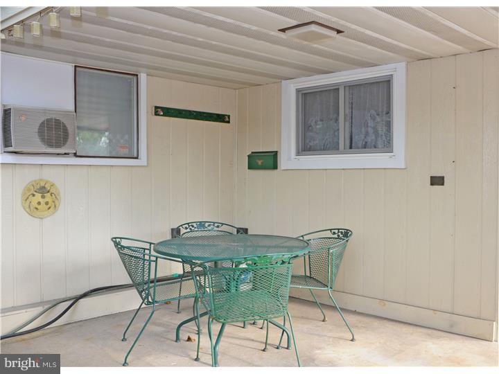 75 Heartwood Road Levittown, PA 19056 - Photo 4 of 24 Patio