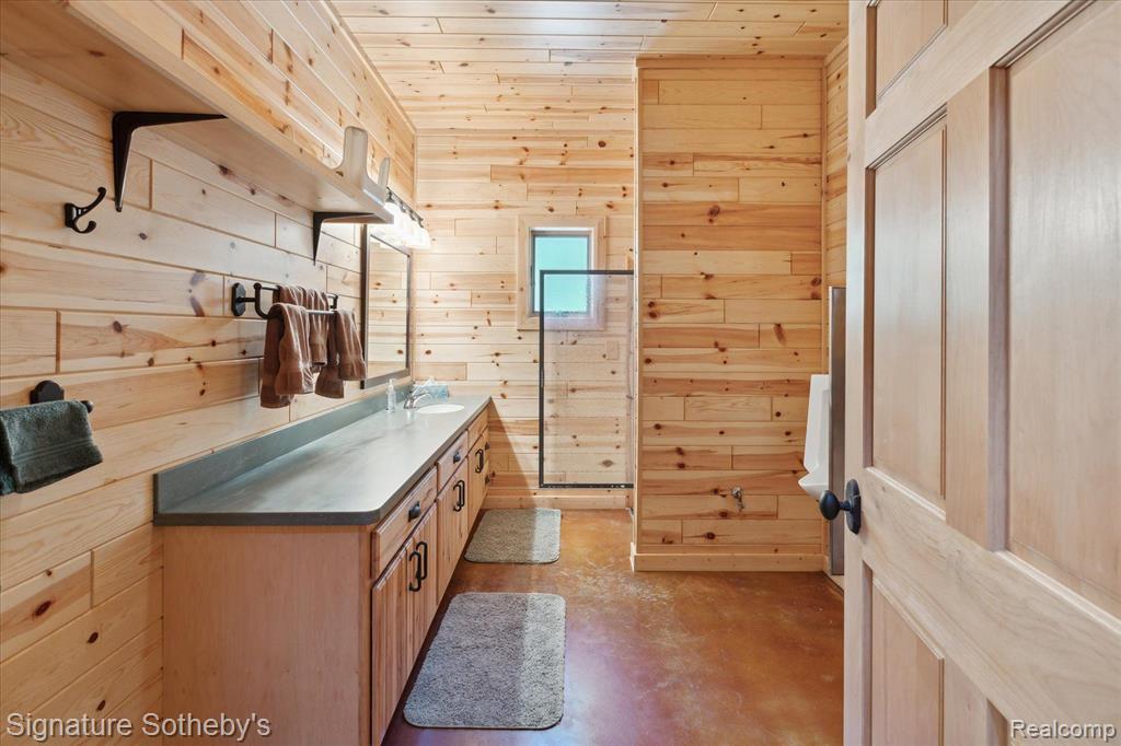 9842 Misery Bay Road Alpena, MI 49707 - Photo 32 of 87