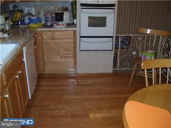 827 Newtown Road Warminster, PA 18974 - Photo 6 of 12 Kitchen