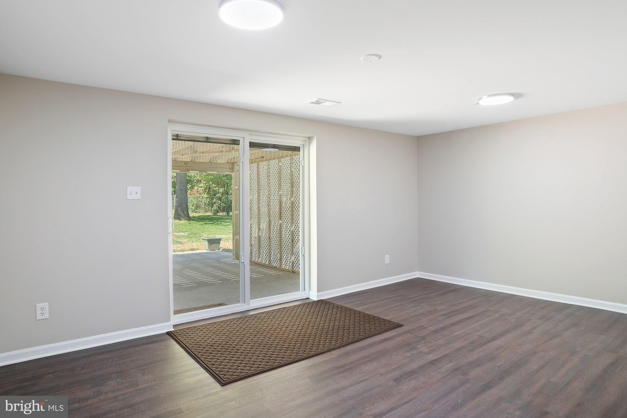 825 Lucky Road Severn, MD 21144 - Photo 14 of 28 Gallery Image 14