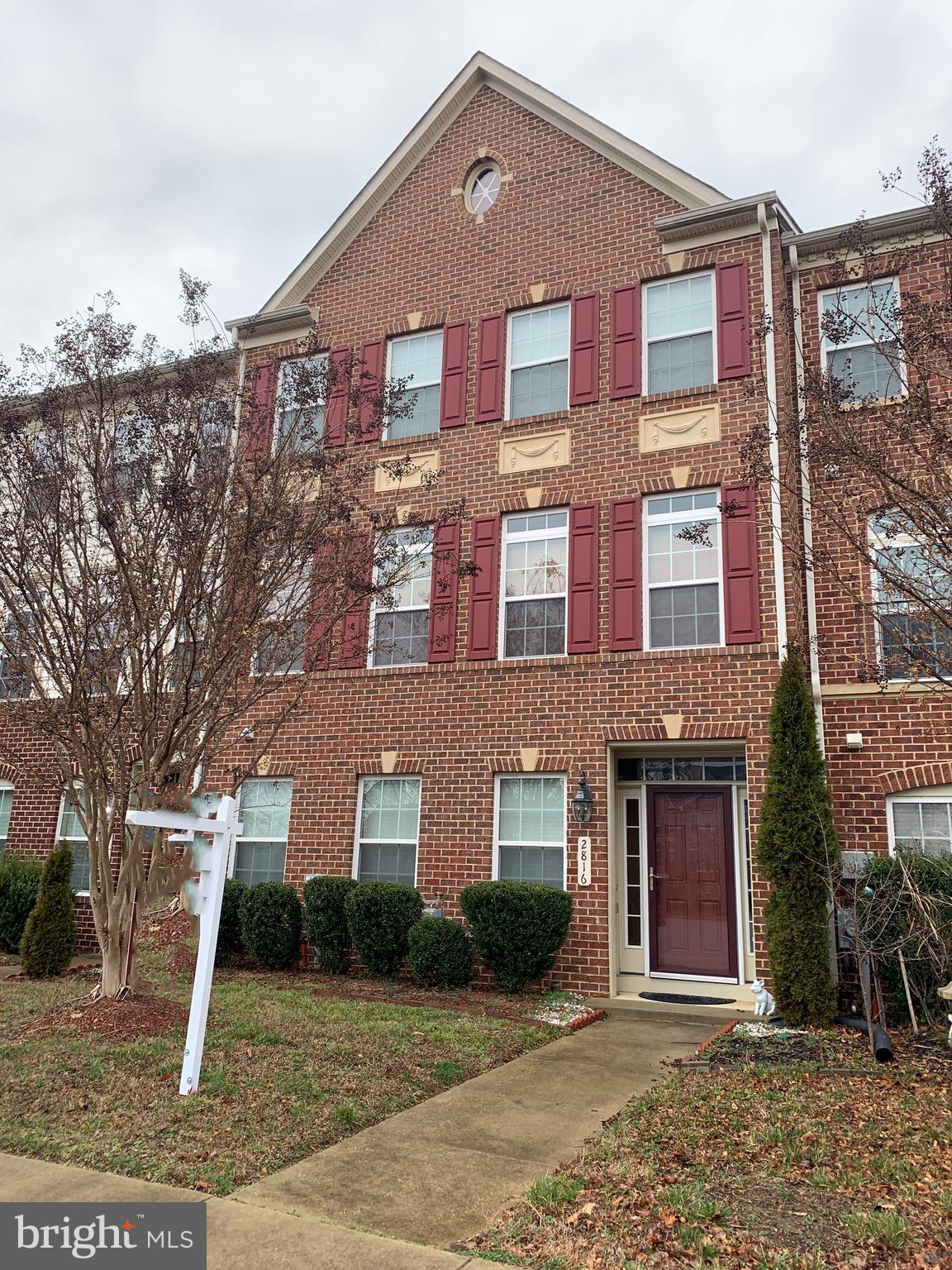 2816 Admiral Ridge Road Accokeek, MD 20607 - Photo 2 of 38 a front view of a house
