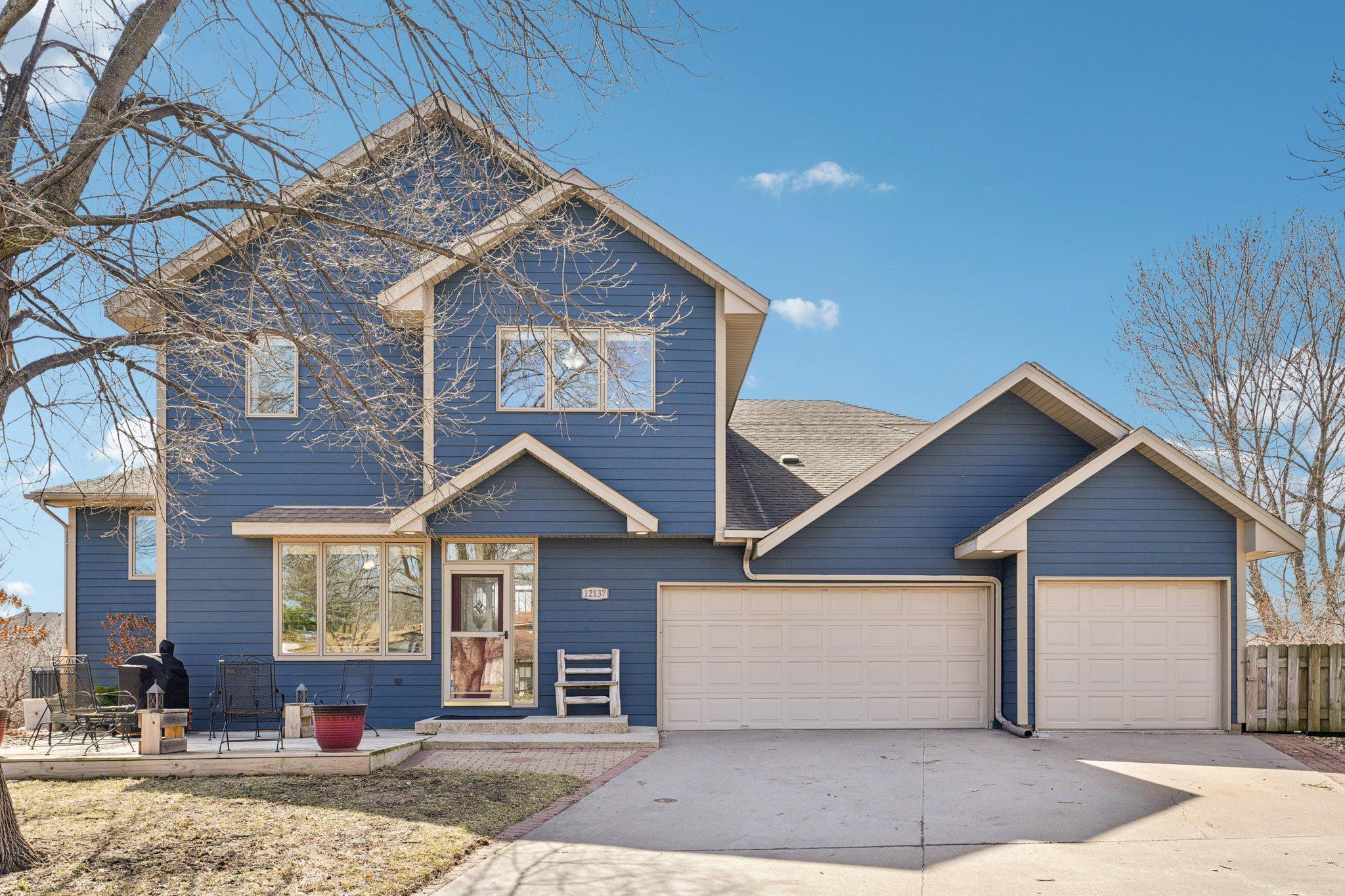 12137 88th Place North Maple Grove, MN 55369 - Photo 1 of 53