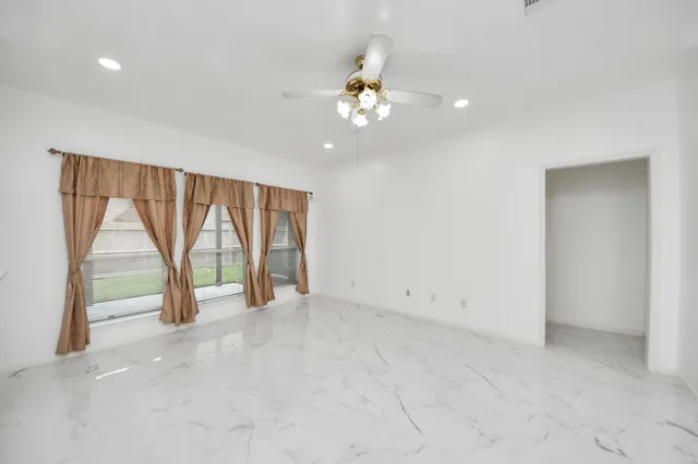 $2,450 | 3138 Waters View Drive, Sugar Land, TX 77478