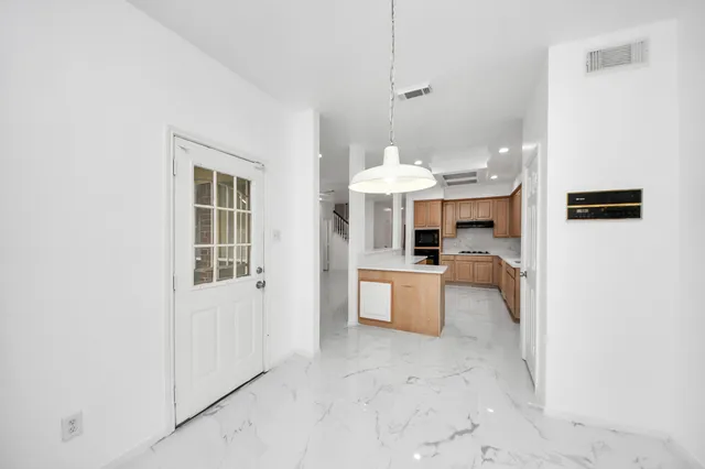 $2,450 | 3138 Waters View Drive, Sugar Land, TX 77478