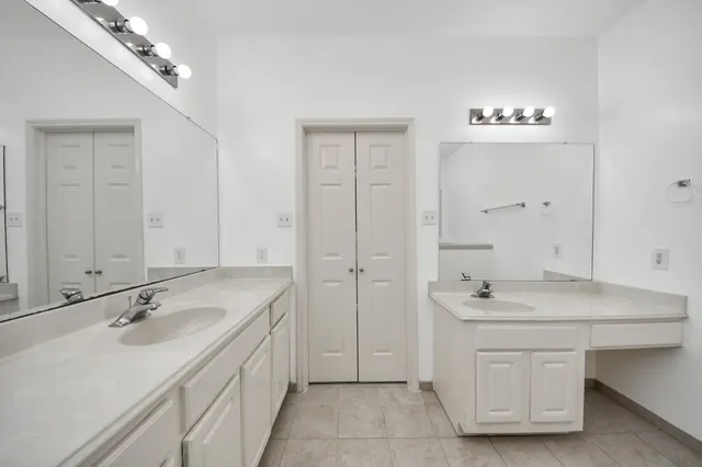 $2,450 | 3138 Waters View Drive, Sugar Land, TX 77478