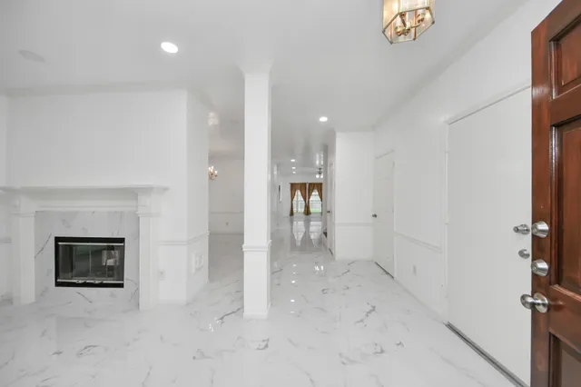 $2,450 | 3138 Waters View Drive, Sugar Land, TX 77478