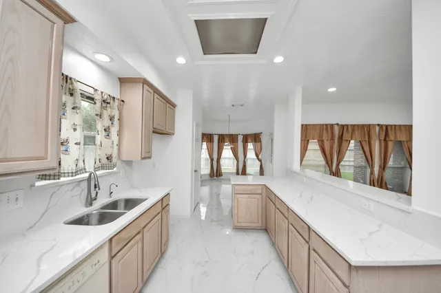 $2,450 | 3138 Waters View Drive, Sugar Land, TX 77478