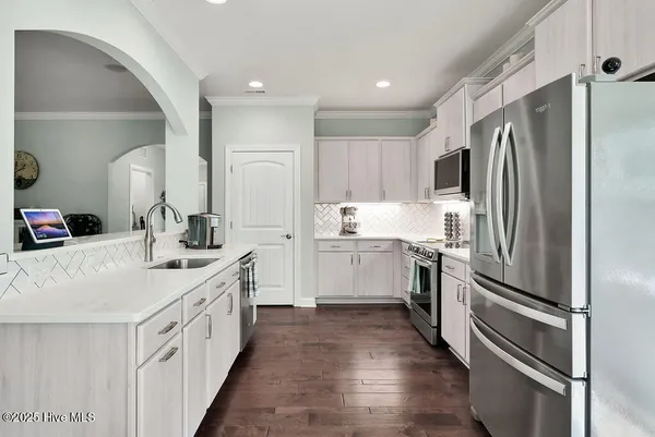 $779,900 | 6116 Seagrove Court, Wilmington, NC 28412