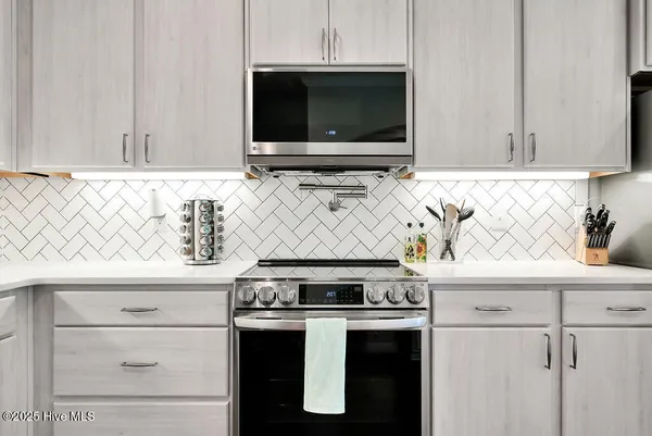 $779,900 | 6116 Seagrove Court, Wilmington, NC 28412