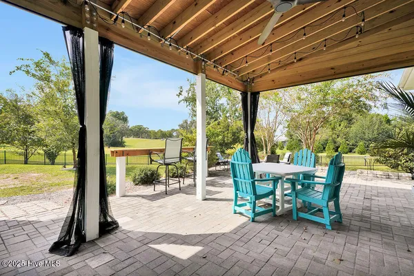 $779,900 | 6116 Seagrove Court, Wilmington, NC 28412
