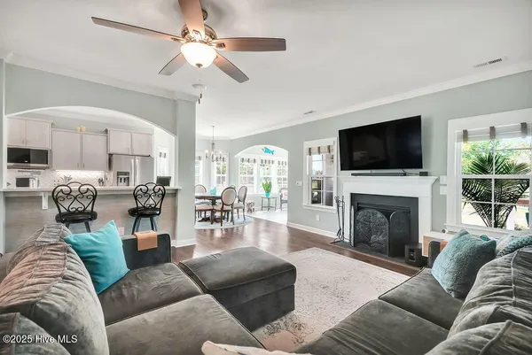 $779,900 | 6116 Seagrove Court, Wilmington, NC 28412