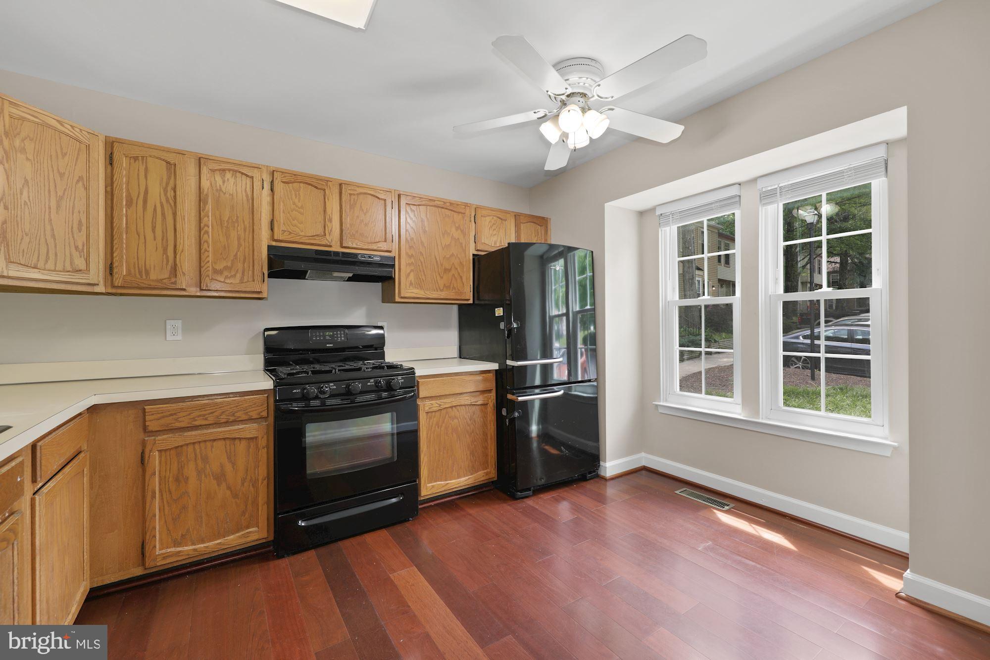 19 Long Green Court Silver Spring, MD 20906 - Photo 11 of 30 Gallery Image 11