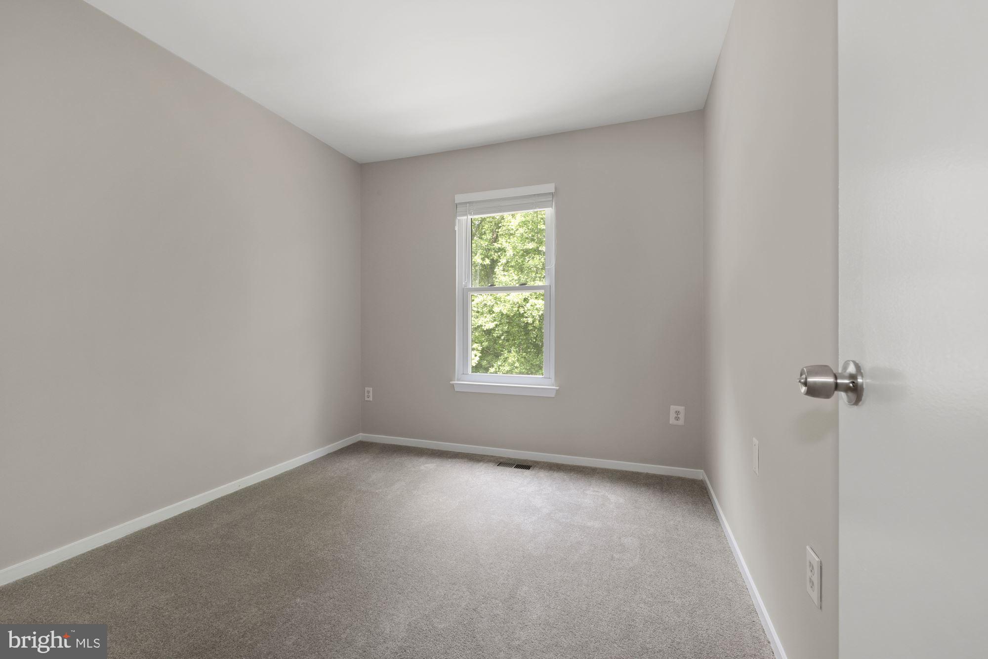 19 Long Green Court Silver Spring, MD 20906 - Photo 20 of 30 Gallery Image 20