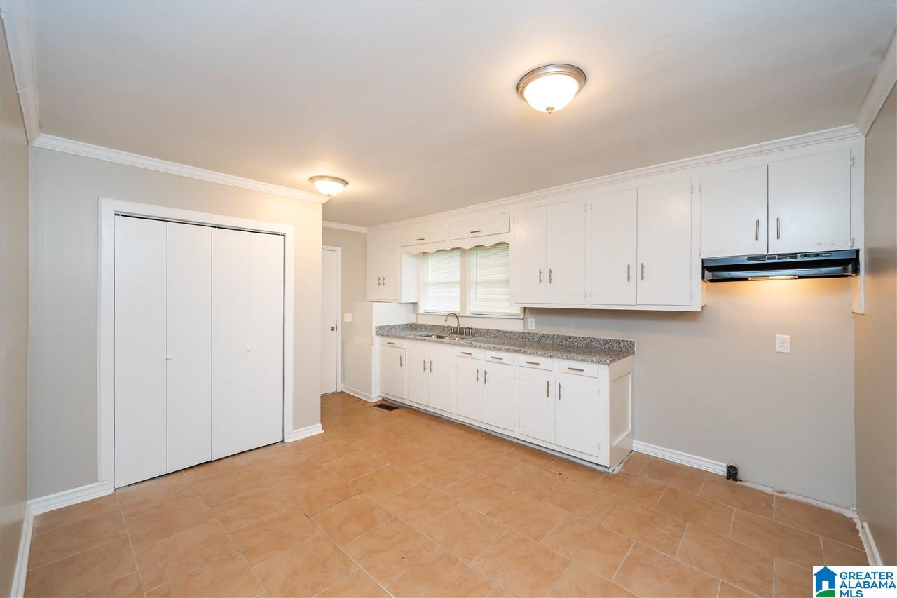 3209 Thomas Road Jasper, AL 35501 - Photo 8 of 10