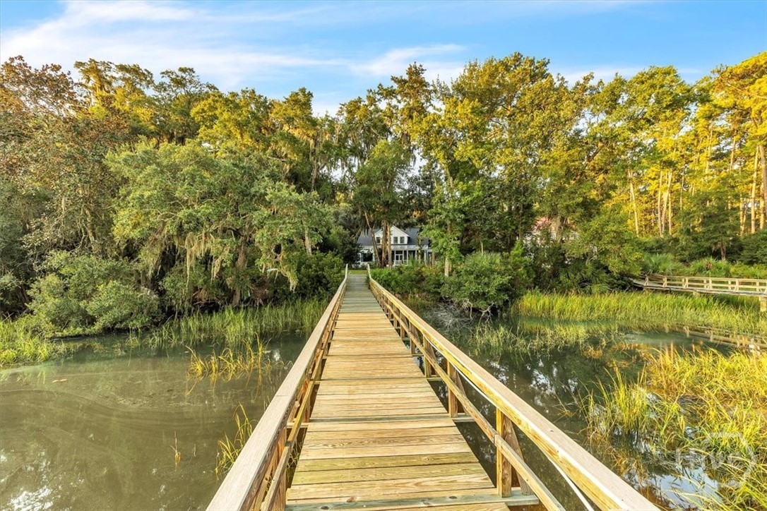 822 Dancy Avenue Savannah, GA 31419 - Photo 6 of 74 Secluded location offers privacy, and an escape from the hustle and bustle.