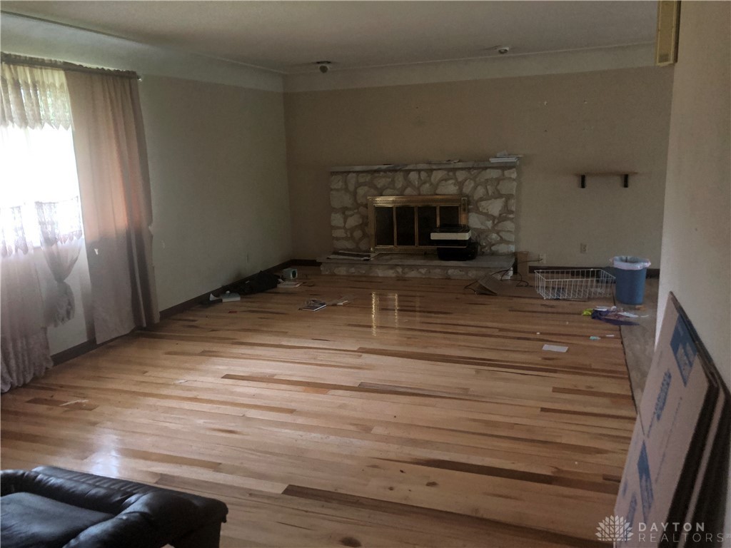 6949 Hamilton-Middletown Road Franklin, OH 45005 - Photo 4 of 19