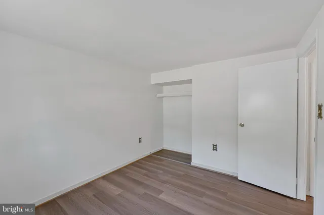 $659,900 | 1257 Magnolia Lane, Herndon, VA 20170