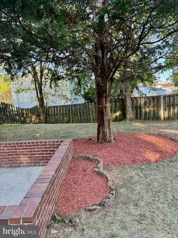 $659,900 | 1257 Magnolia Lane, Herndon, VA 20170