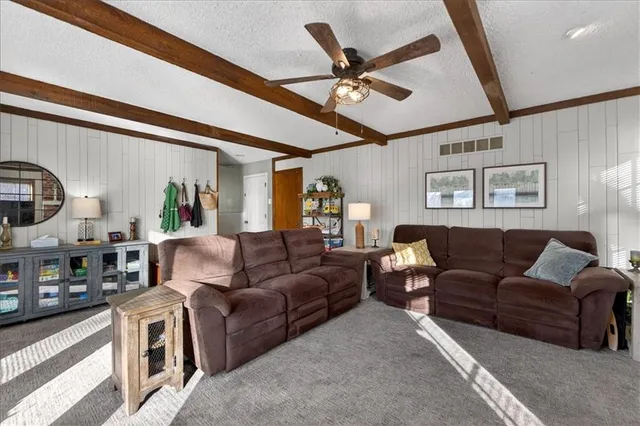 $425,000 | 13001 West 78th Terrace, Shawnee, KS 66216