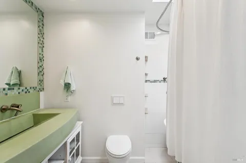 $1,250,000 | 253 Irwin Street, San Rafael, CA 94901