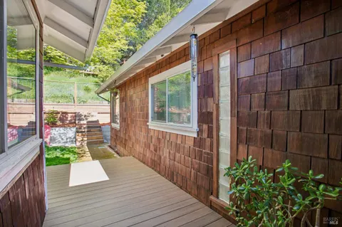 $1,250,000 | 253 Irwin Street, San Rafael, CA 94901