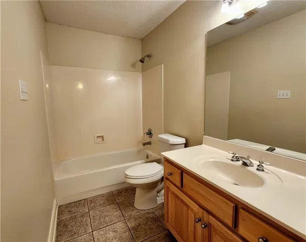 $2,500 | Undisclosed Address, Mandeville, LA 70448