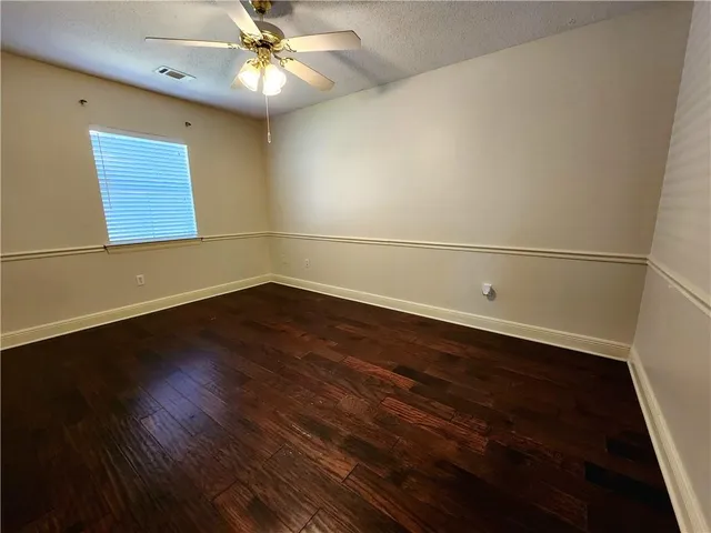 $2,500 | Undisclosed Address, Mandeville, LA 70448