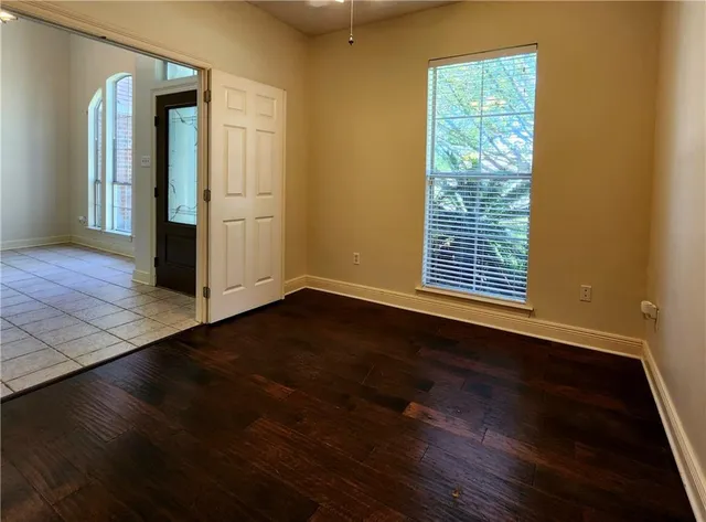 $2,500 | Undisclosed Address, Mandeville, LA 70448