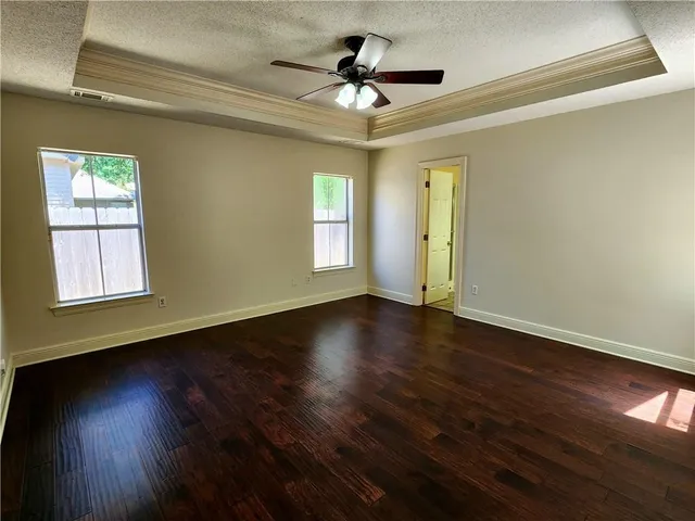 $2,500 | Undisclosed Address, Mandeville, LA 70448