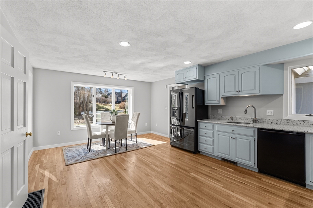 3 Barnbridge Circle Framingham, MA 01701 - Photo 11 of 42