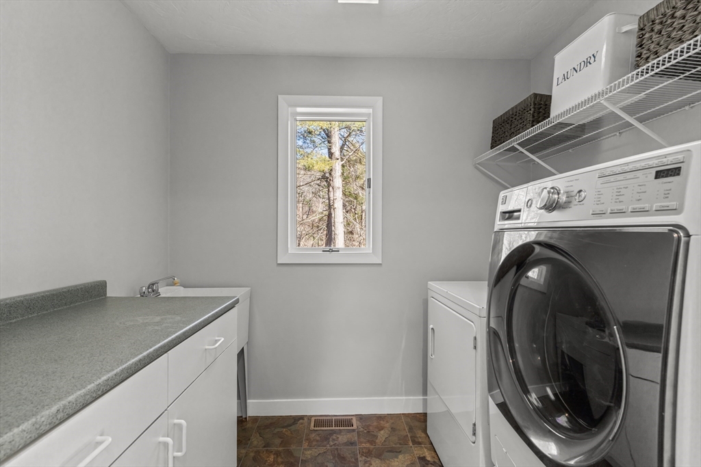 3 Barnbridge Circle Framingham, MA 01701 - Photo 23 of 42