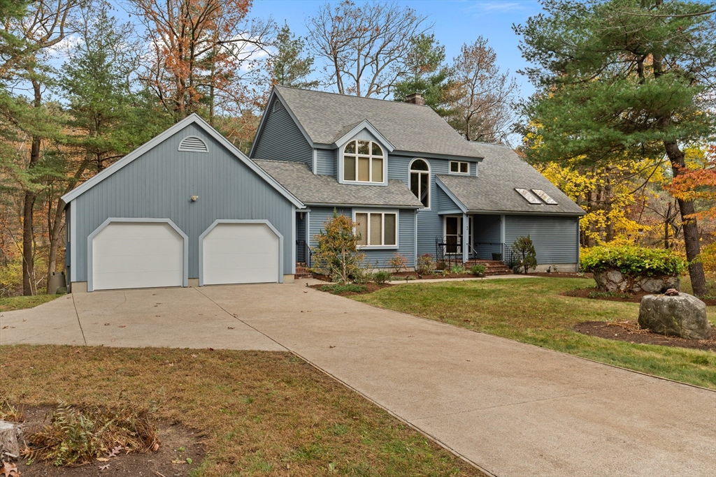 3 Barnbridge Circle Framingham, MA 01701 - Photo 3 of 42