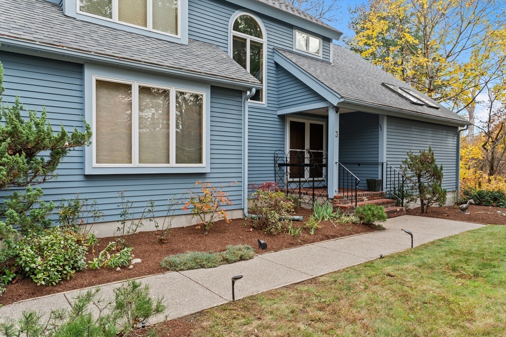 3 Barnbridge Circle Framingham, MA 01701 - Photo 5 of 42