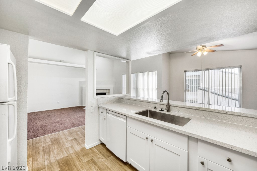 6250 West Flamingo Road, Unit 110 Las Vegas, NV 89103 - Photo 6 of 25 Stainless farm sink