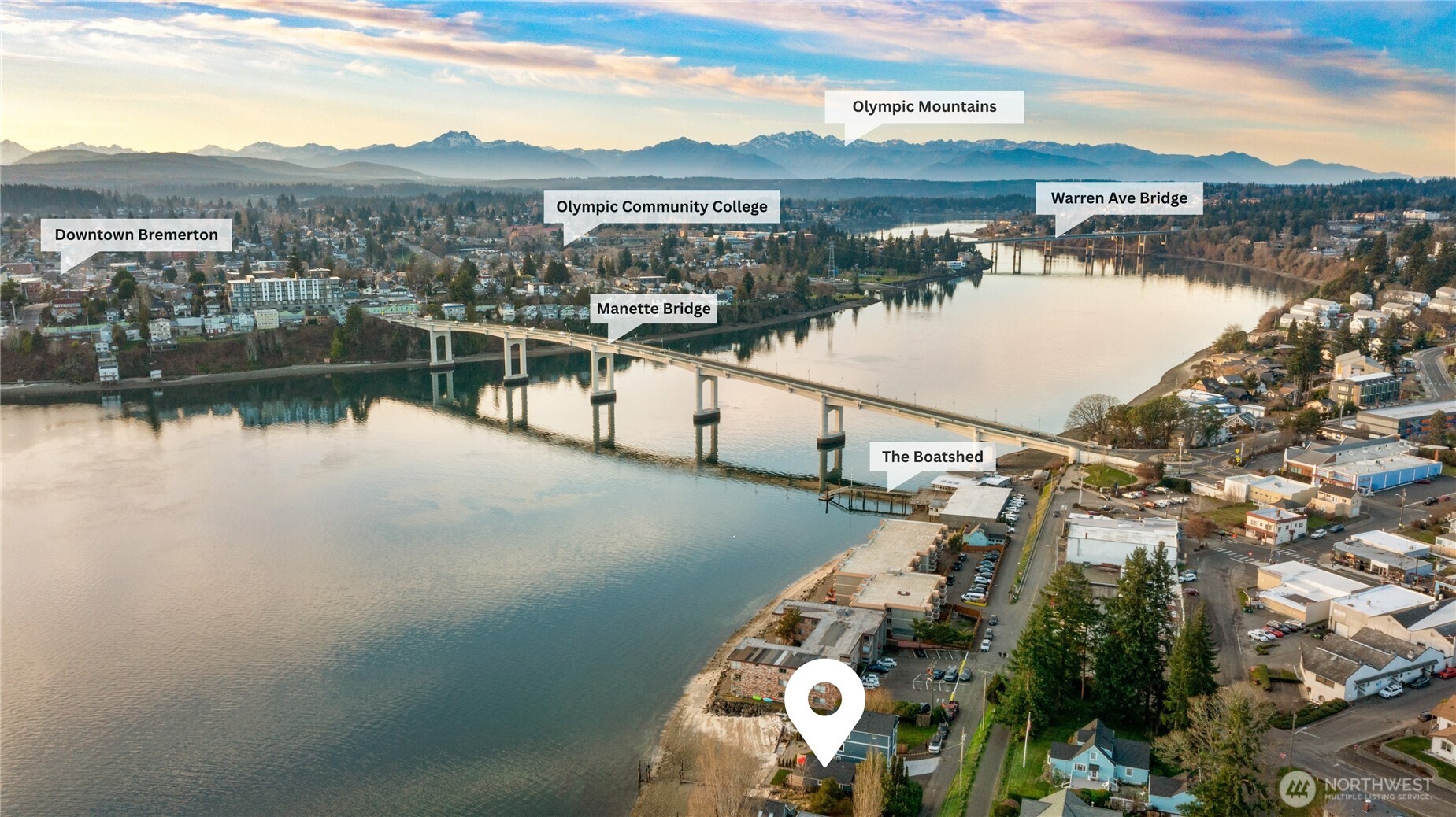 219 Shore Drive Bremerton, WA 98310 - Photo 4 of 25