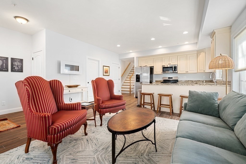 17 Hamel Way, Unit 17 Haverhill, MA 01835 - Photo 6 of 38