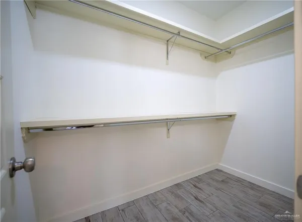 $1,300 | 3086 Briggs Road, Unit B, Weslaco, TX 78596