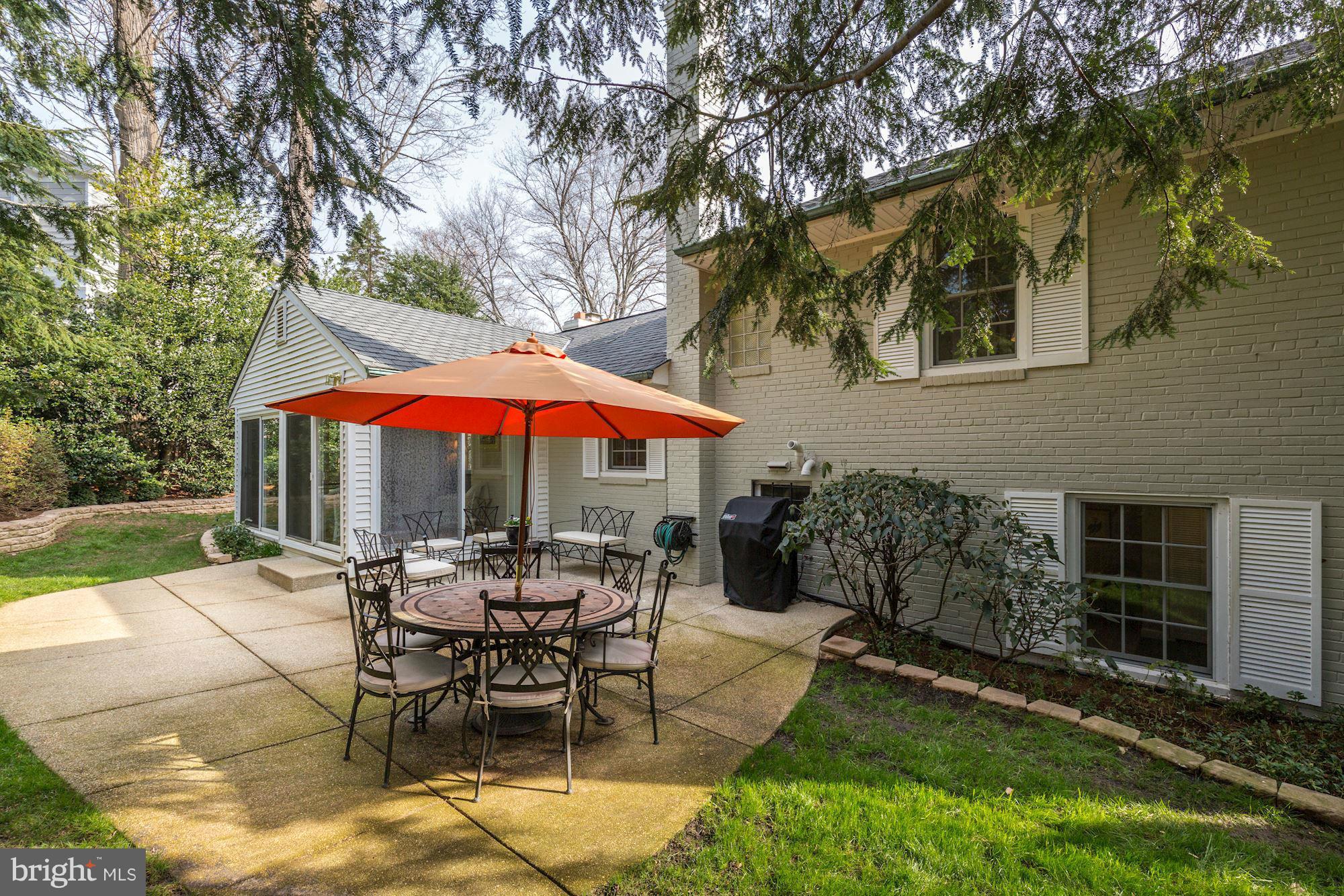 5600 Lamar Road Bethesda, MD 20816 - Photo 15 of 30 Exterior (Rear)