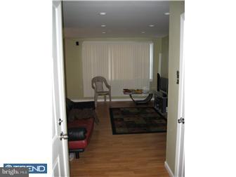 10611 Lockart Road Philadelphia, PA 19116 - Photo 10 of 12 Gallery Image 10