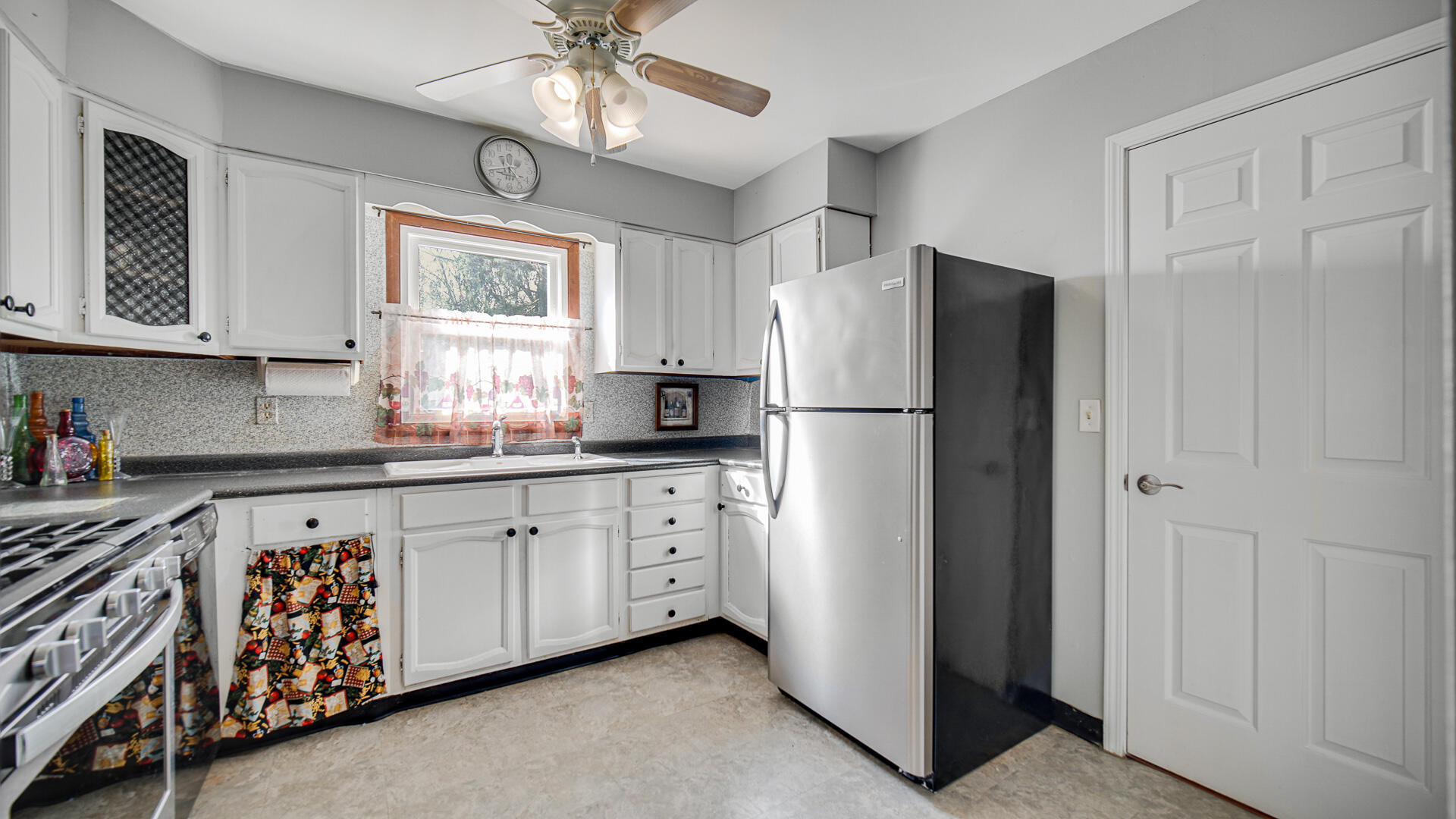 116 Carter Street La Porte, IN 46350 - Photo 11 of 21 1920x1080