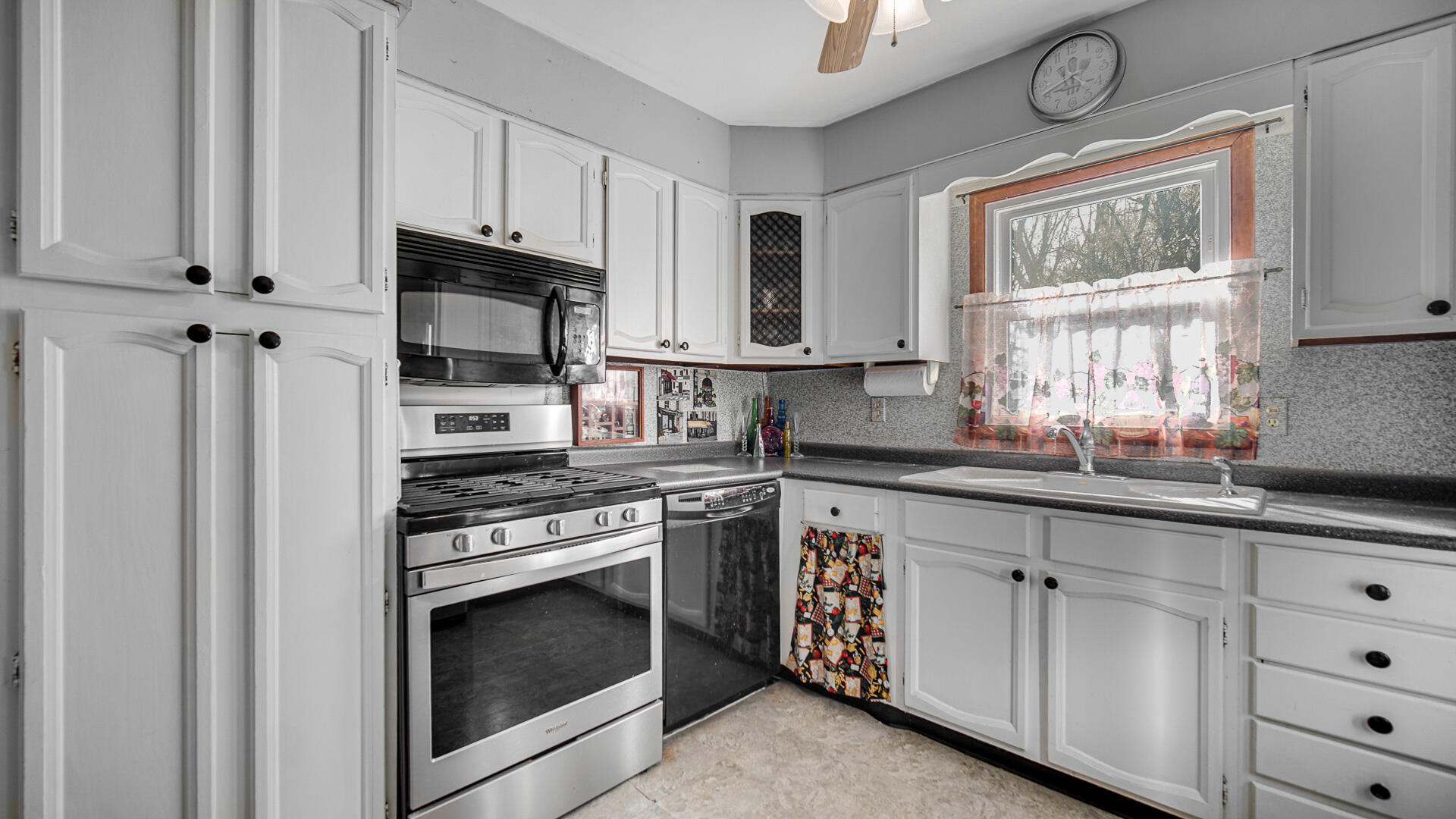 116 Carter Street La Porte, IN 46350 - Photo 12 of 21 1920x1080