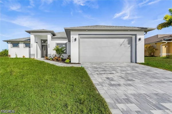 $3,320 | 417 Southwest 23rd Terrace, Cape Coral, FL 33991